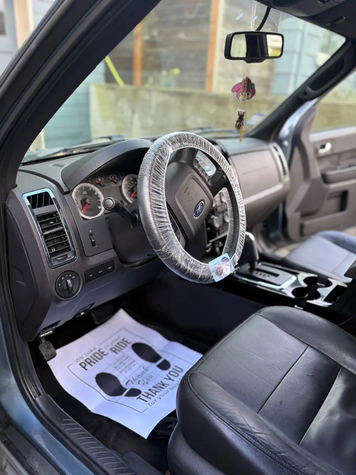 Full detail inside and out in Seattle